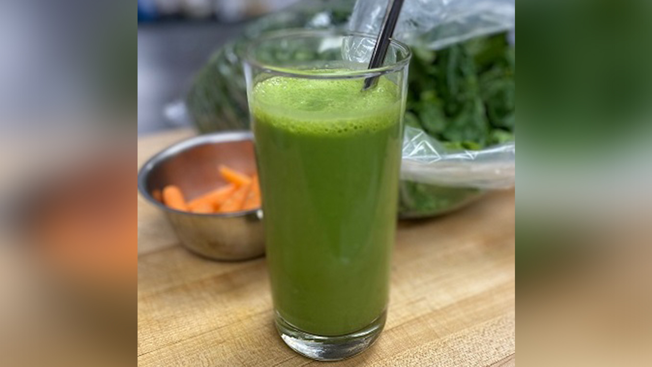 Easy Meals for Cancer Patients Green Smoothie