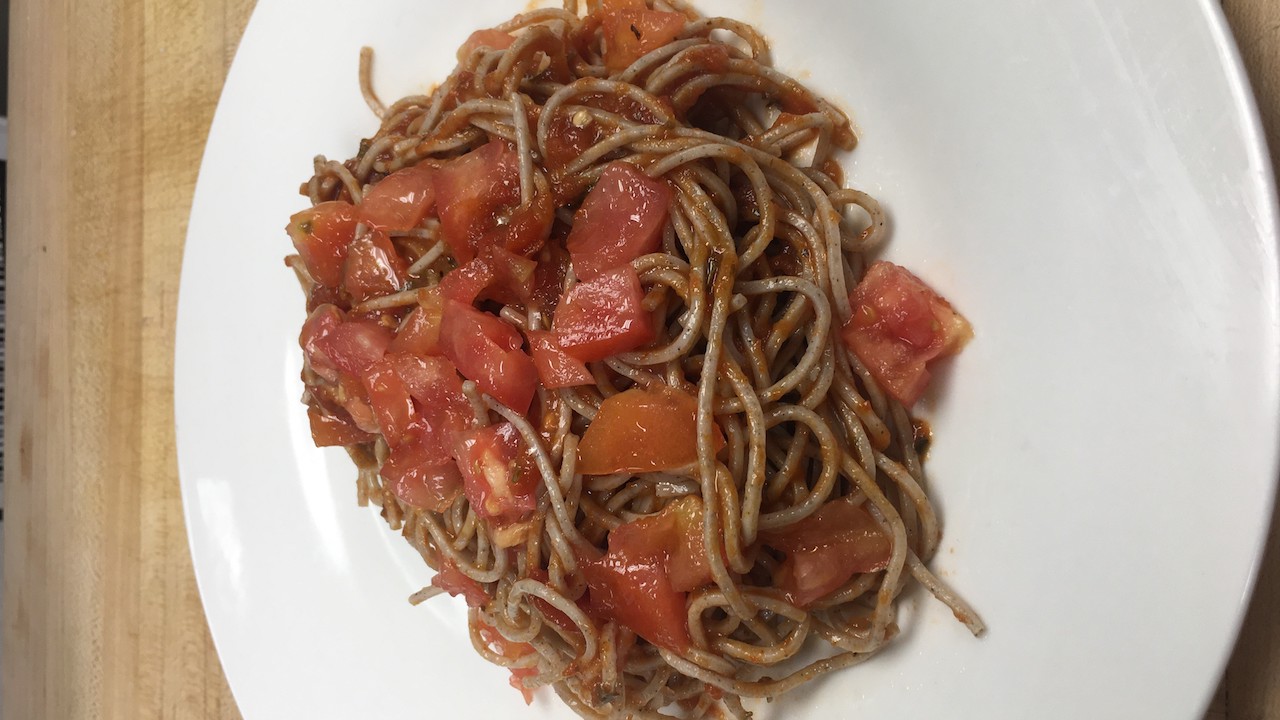 easy-meals-for-cancer-patients-angel-hair-pasta-with-tomato-sauce