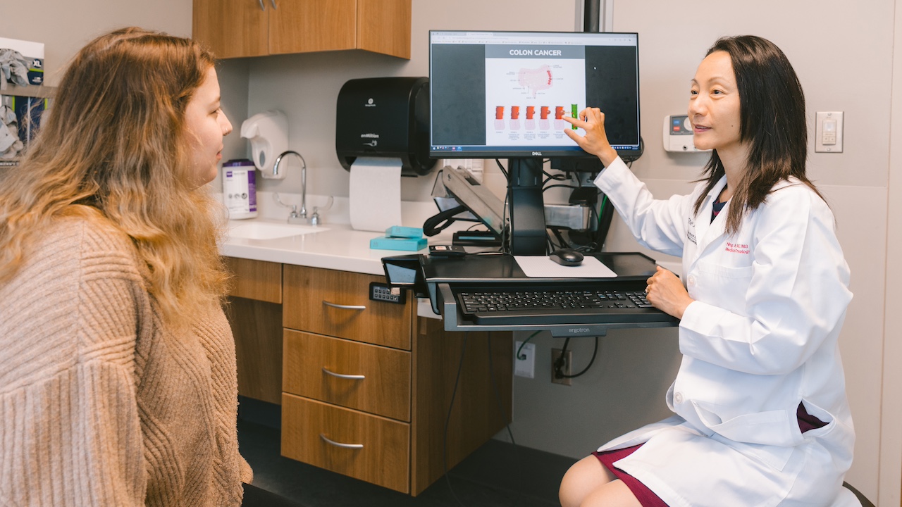 Colorectal oncologist near me